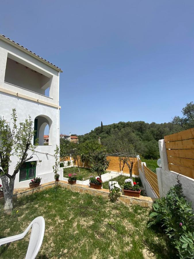 Villa Theo Marathiás Exterior foto
